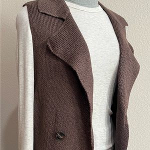 NEW sleeveless cardigan brown